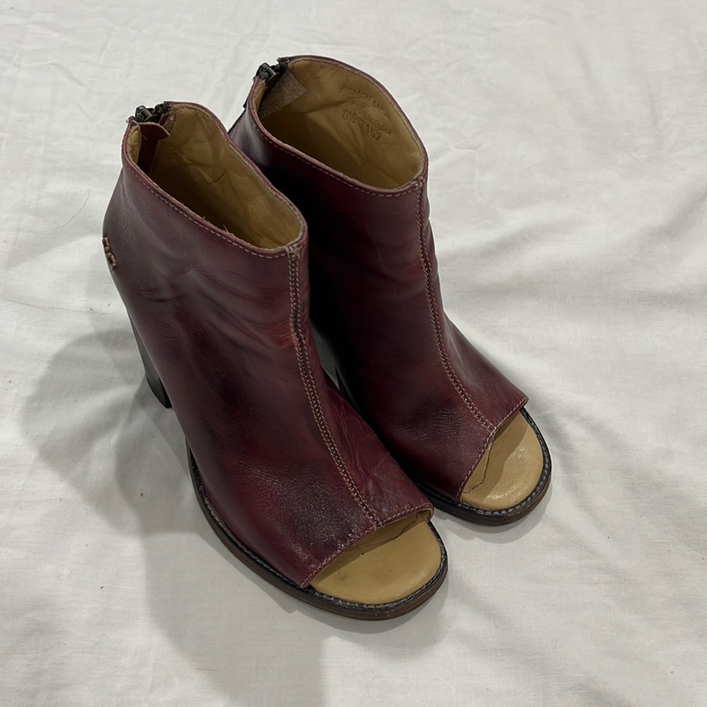 Bed Stu burgundy peel toe bootie size 8.5